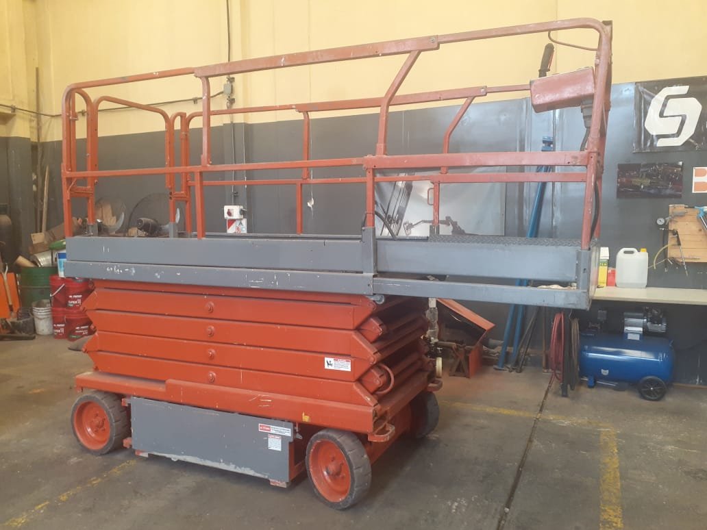 Plataforma tipo tijera – Modelo 3246 JLG