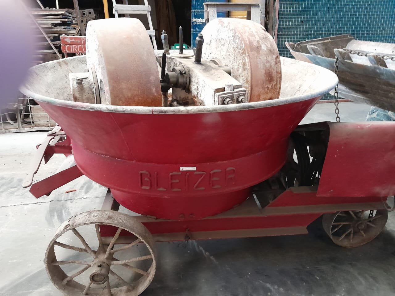 Moledora-mezcladora, 40 canastos