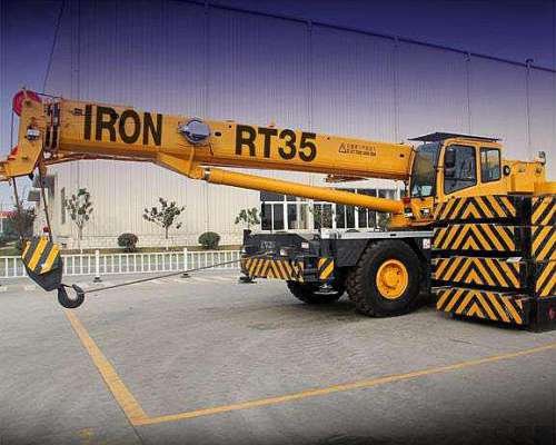 GRUA TODO TERRENO( RT) IRON-XCMG DE CAPACIDAD 15 TN A 200 TN