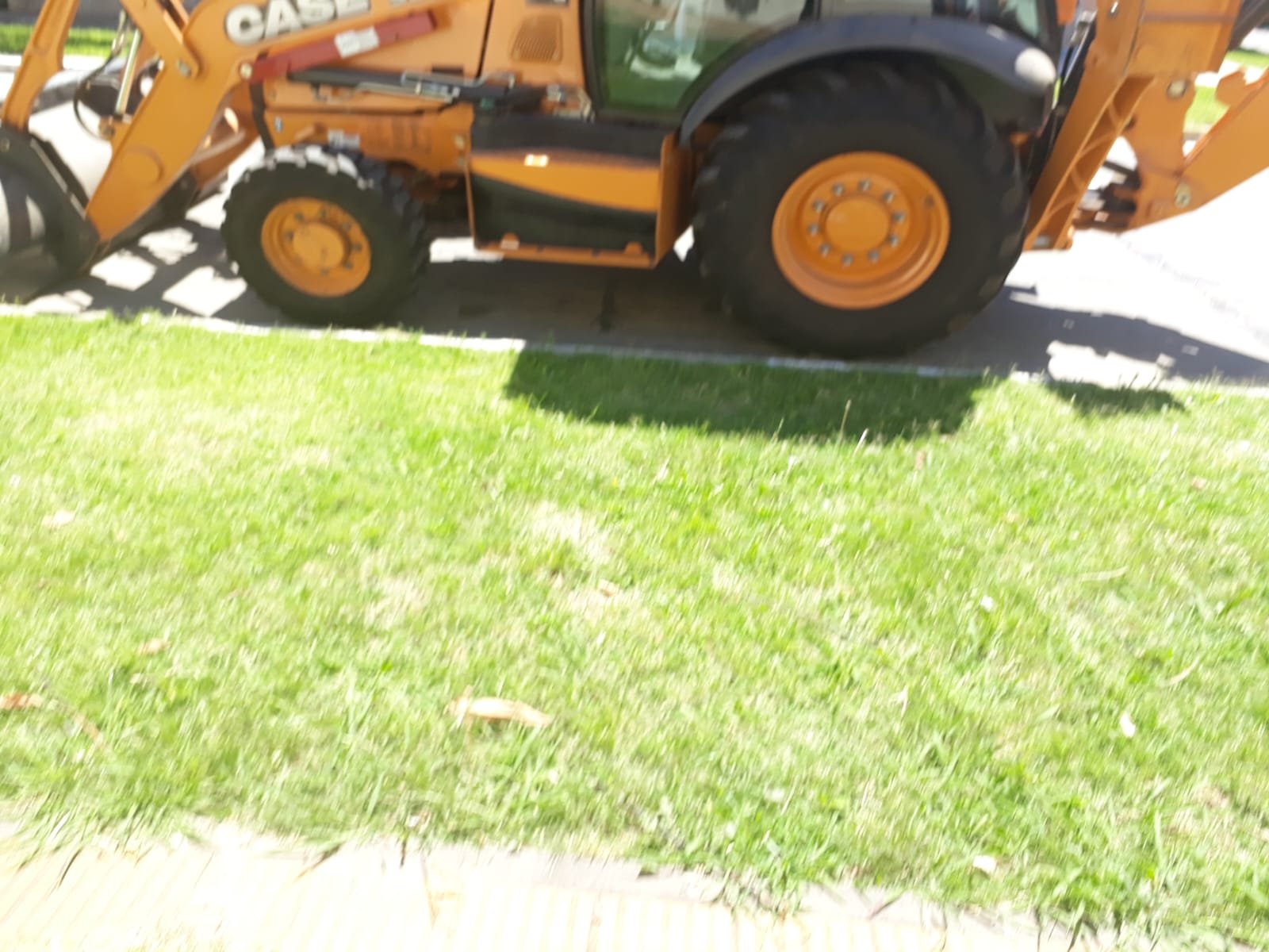 Retroexcavadora case 4×4 reparada a nuevo