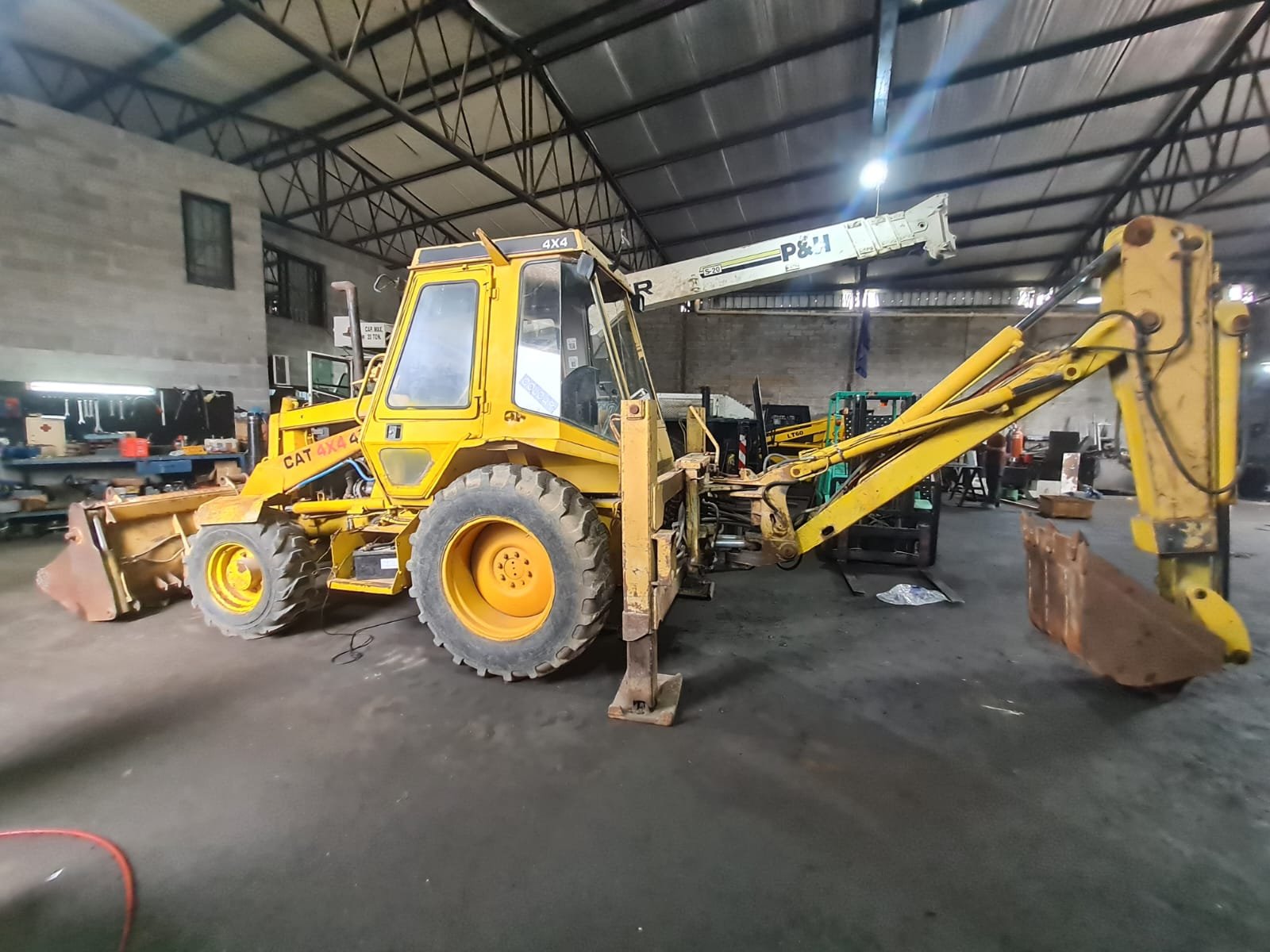 Pala Retro Caterpillar 428 4X4 1987 Oportunidad Para Entendidos