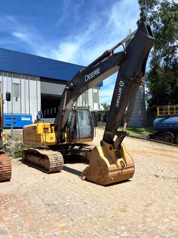 Excavadora John Deere 210G LC 2019