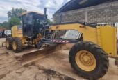 Motoniveladora John Deere 670 G 2012 con 11.500 hs